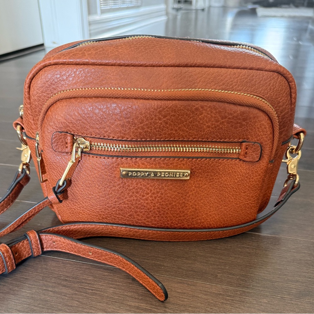 Poppy & Peonies Detour Crossbody Bag - in congac